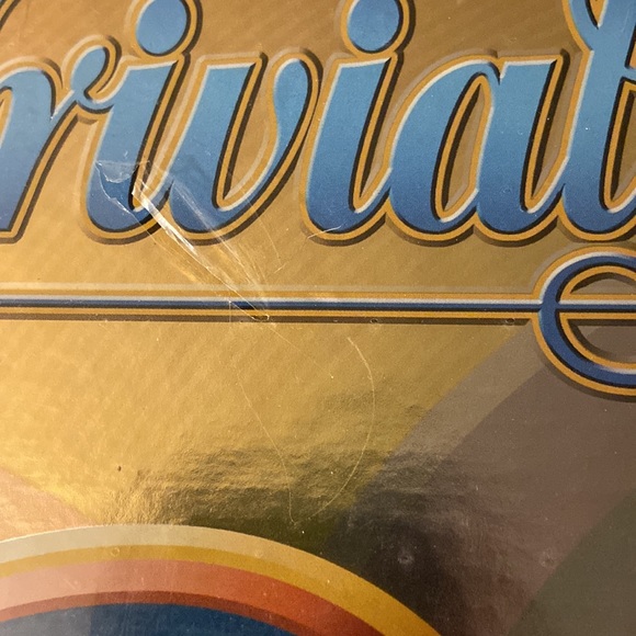 Hasbro New Trivial Pursuit 20th Anniversary Edition Board Game - Picture 7 of 7